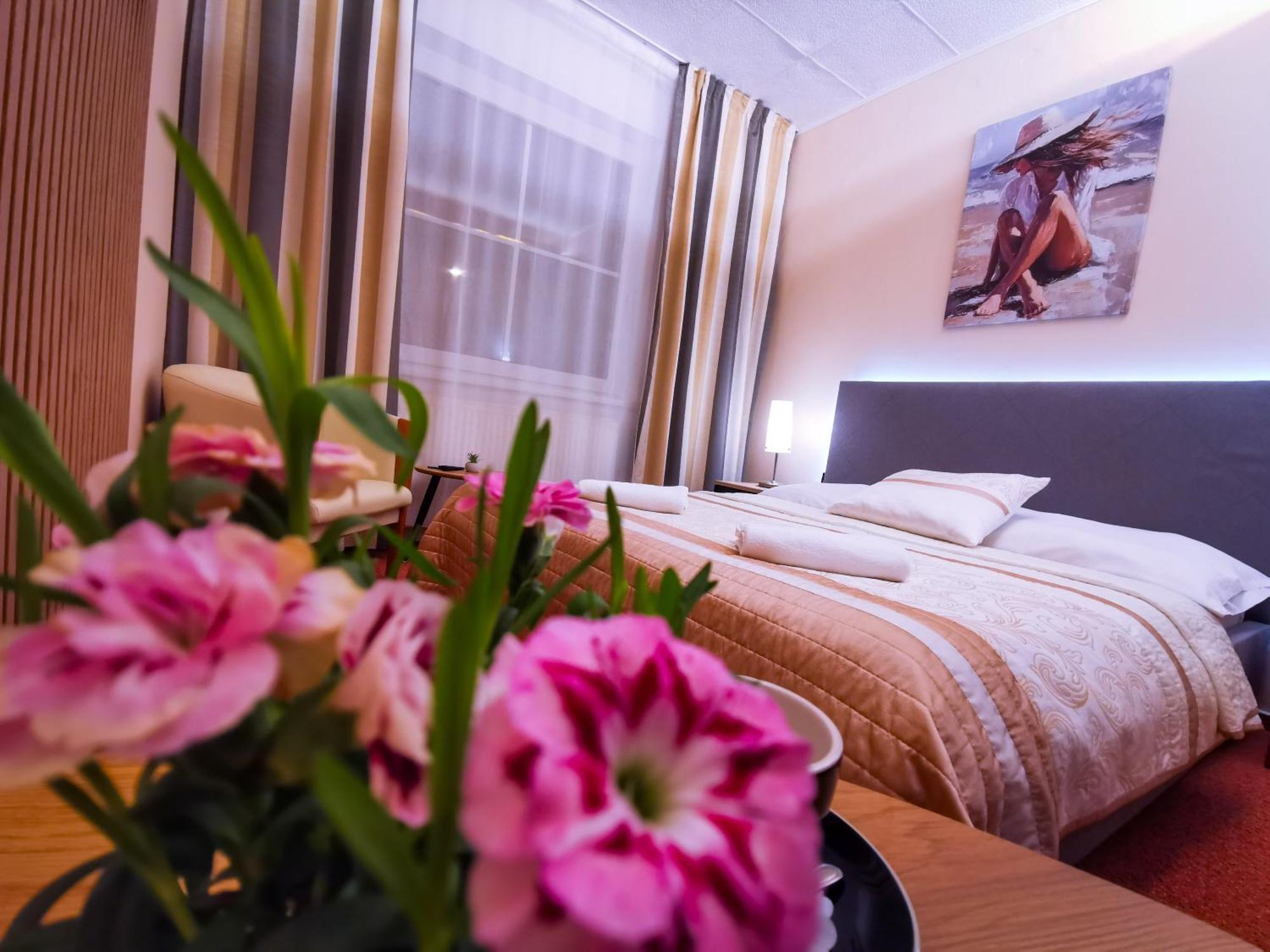 Wellness Hotel Stare Mesto Uherske Hradiste Exterior foto